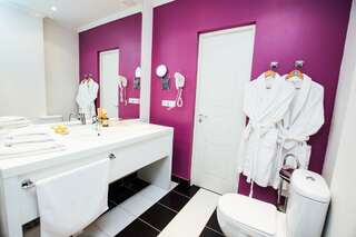 Гостиница  Матрёшка Плаза Самара Barocco Suite-2
